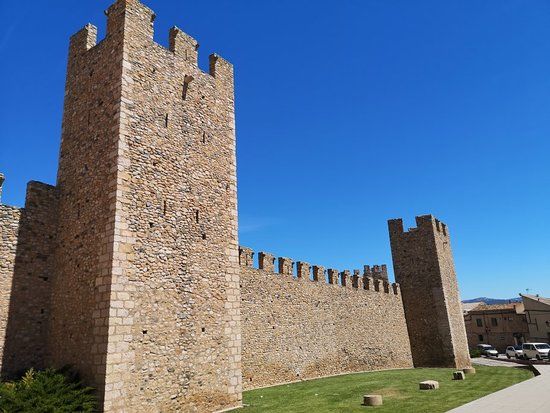 Muralla de Montblanch
