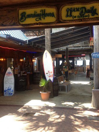 Harpoon Harry's Beachfront Restaurant