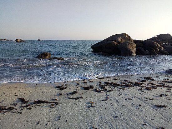 Plage de Boutrouilles