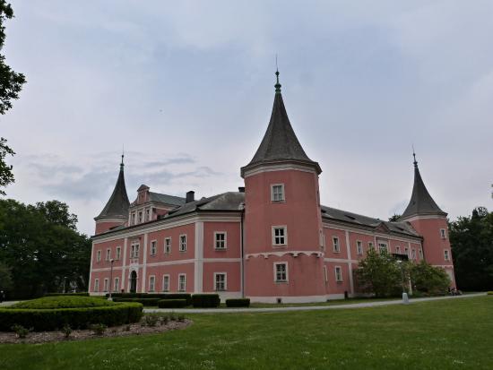 Sokolovsky Castle and Muzeum