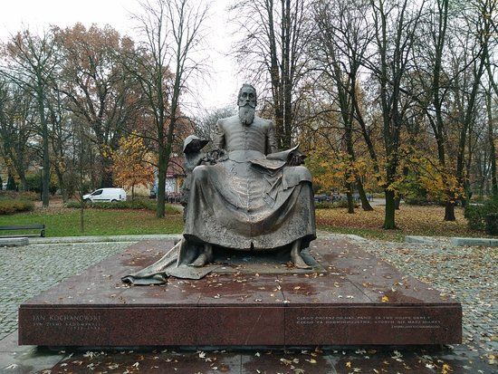 Pomnik Jana Kochanowskiego w Radomiu