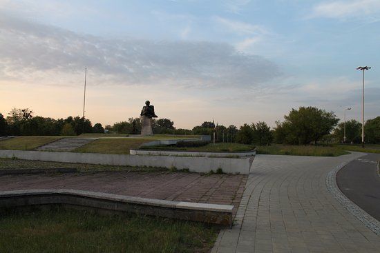 Pomnik macierzyństwa