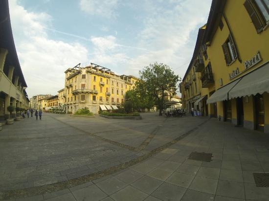 Palazzo Crivelli Pecchio Martinoni