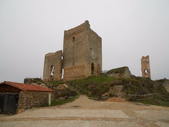 Iglesia de Santa María de Calatanazor