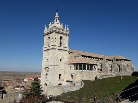 Iglesia Catedralicia de San Hipolito el Real