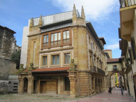 Museo Arqueológico de Asturias