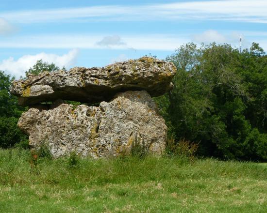 St Lythans burial chamber