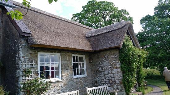 The Pales Meeting House