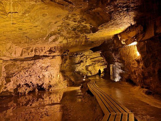 National Showcaves Centre for Wales