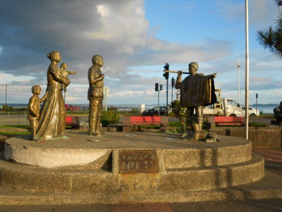 Monumento a la Colonizacion Alemana