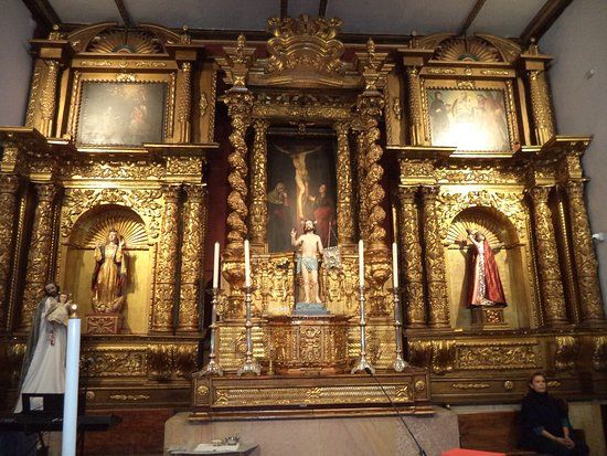 Iglesia Santa Bárbara de Usaquén