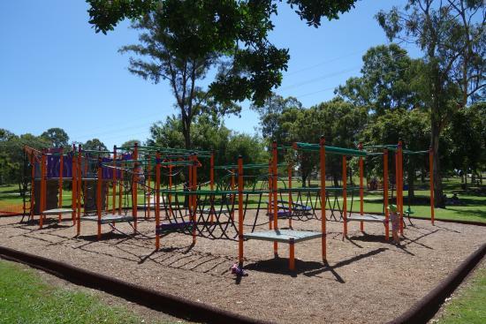 Anzac Park and Ululah Lagoon