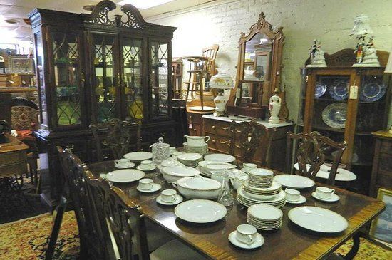 Blackstone Antiques & Crafts Mall