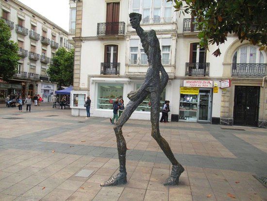 Statua del Viandante