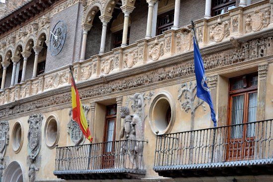 el Ayuntamiento de Tarazona