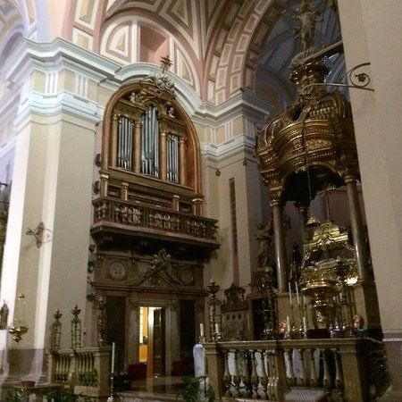 Real Basílica-Colegiata del Santo Sepulcro