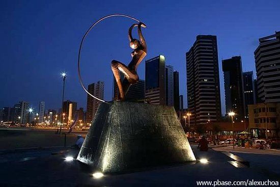 Estátua de Iracema Guardiã