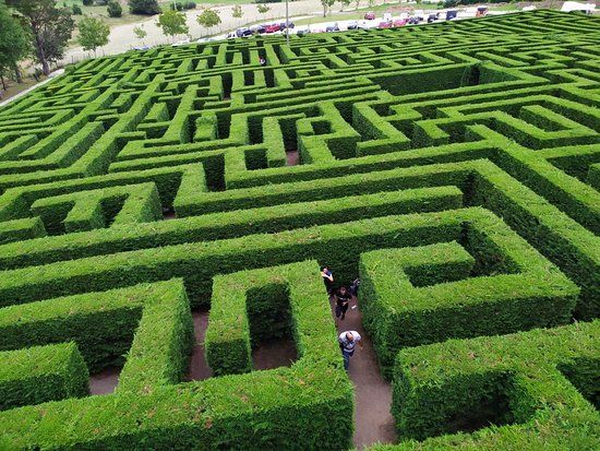 Villapresente Labyrinth