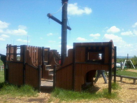 Court Farm Country Park