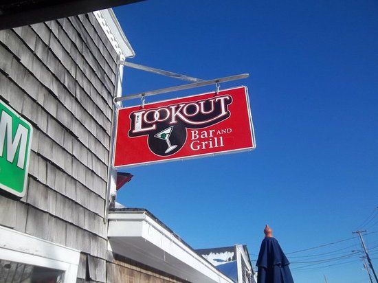 The Lookout Bar & Grill
