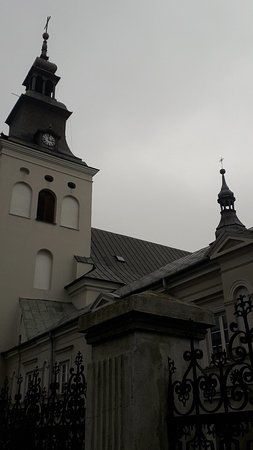 Kosciol pod wezwaniem Podwyzszenia Krzyza Swietego