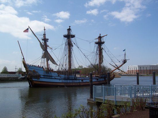 Timothy's Riverfront Grill