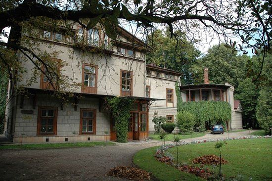 Muzeum w Przeworsku Zespol Palacowo-Parkowy