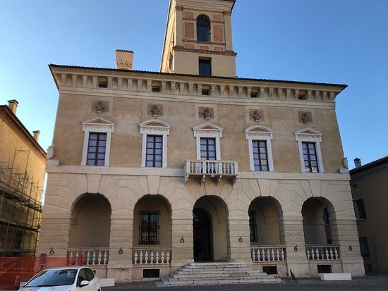 Piazza Ducale