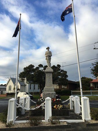 Apollo Bay War Memorial