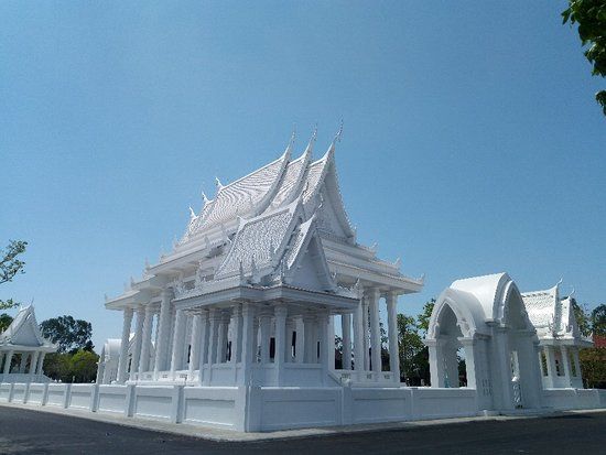 Huay Yai Temple