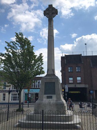 Newport War Memorial
