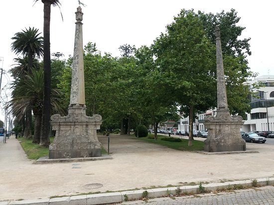 Piramides da Quinta da Prelada