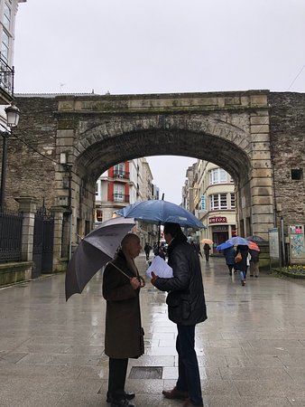 Porta do Bispo Aguirre