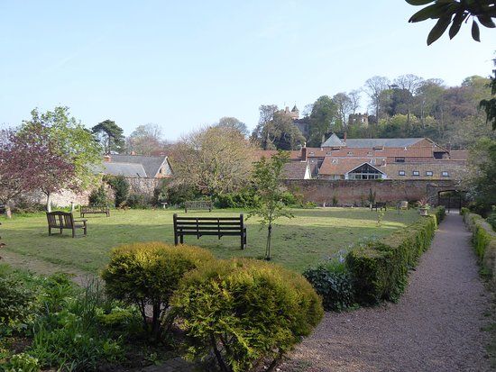 Dunster Village Garden
