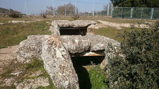 Dolmenes de Tomillos