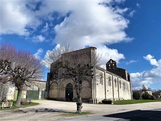 église Saint-Herie de Matha