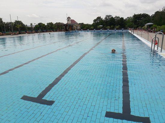 KoupalistE Slavkov u Brna