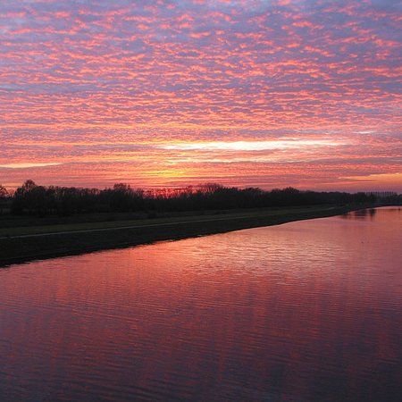 Canal Hensies-Pommeroeul