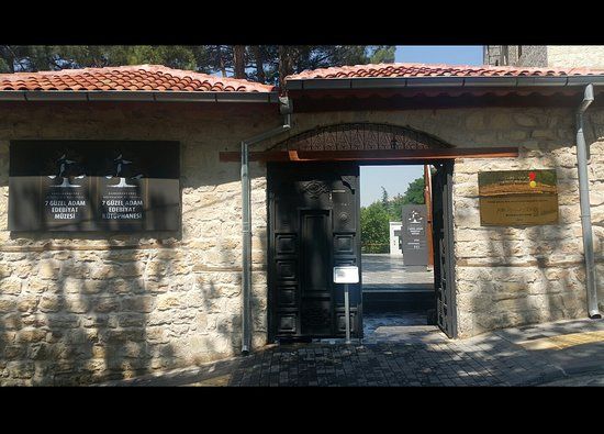 Yedi Guzel Adam Edebiyat Muzesi