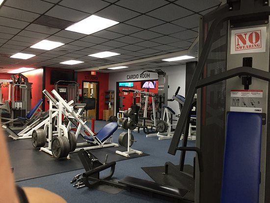 Chip's 24 Hour Health & Racquet Club