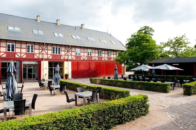 Palais de Bernstorff