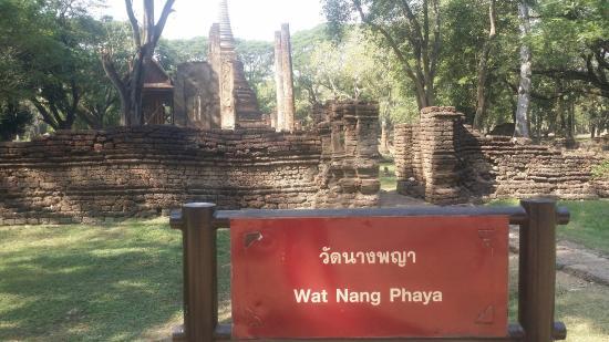 Wat Nang Phaya