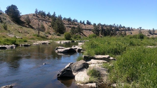 Cline Falls State Scenic Viewpoint