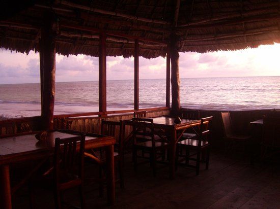 Twisted Palms Lodge & Restaurant