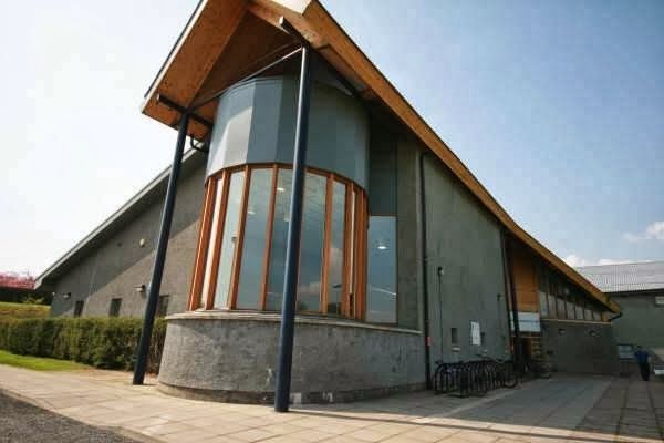 McLaren Community Leisure Centre