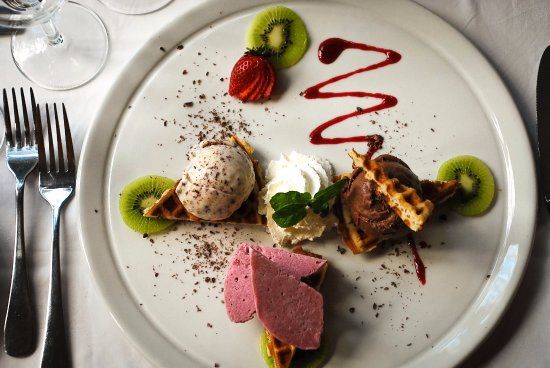 Nice Restaurant & Bar