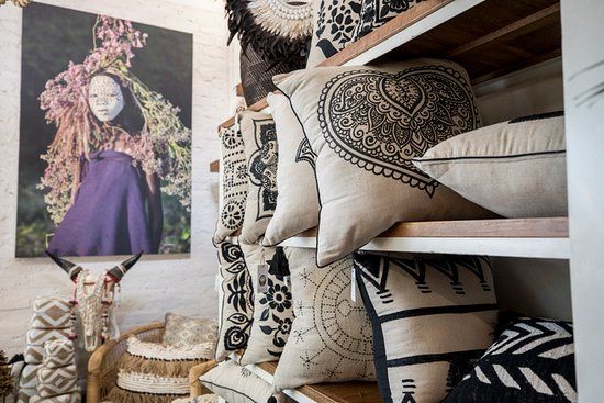 Giovanna Photography & Coffee House