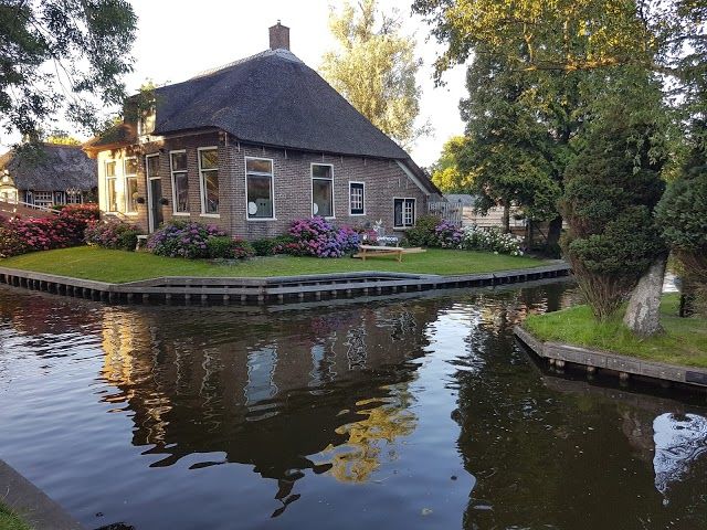 Bibliotheek Giethoorn