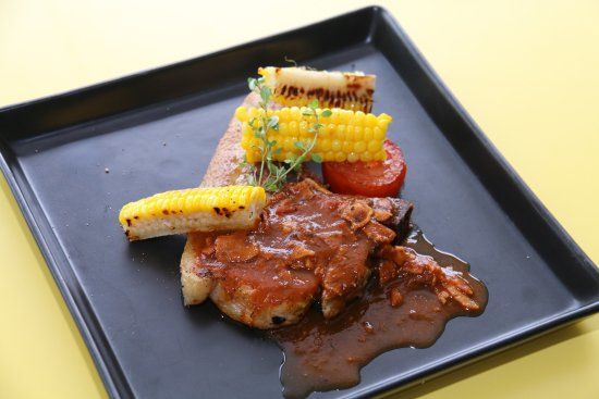 Mom Tri's Krapood Kitchen