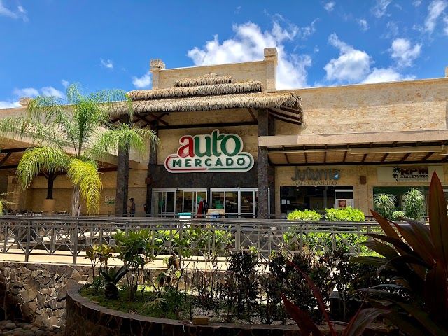 el Auto Mercado